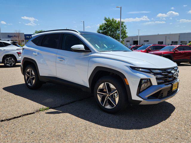 new 2025 Hyundai TUCSON Hybrid car, priced at $38,975