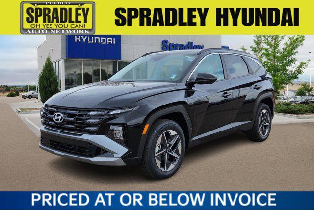 new 2025 Hyundai TUCSON Hybrid car, priced at $38,350