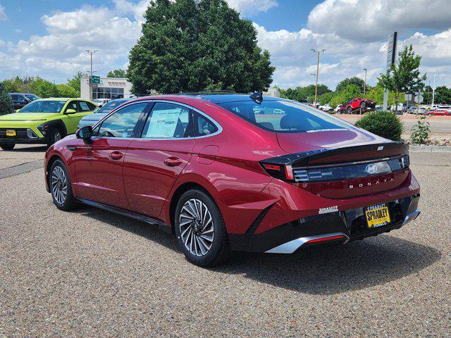 new 2025 Hyundai Sonata Hybrid car, priced at $37,446