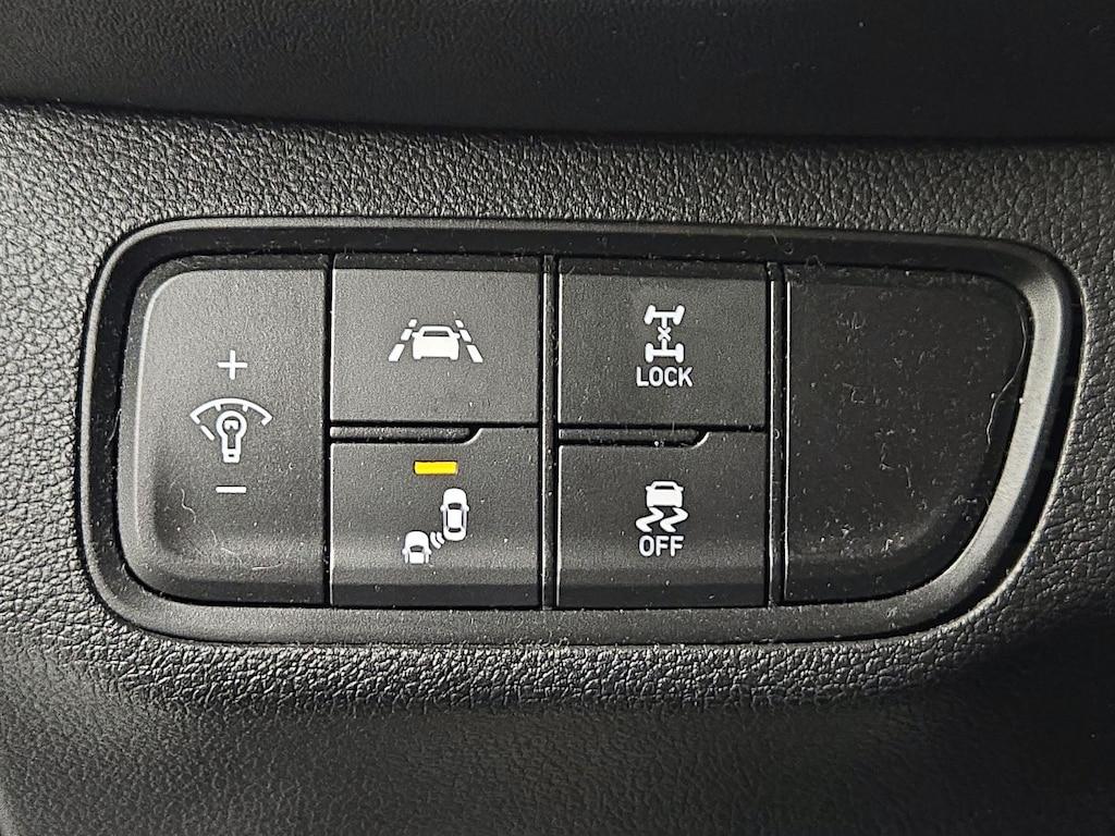 used 2019 Hyundai Santa Fe car, priced at $17,998