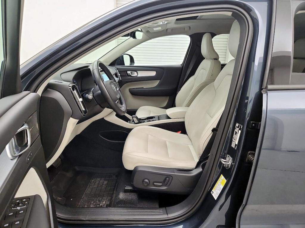 used 2021 Volvo XC40 car, priced at $27,998