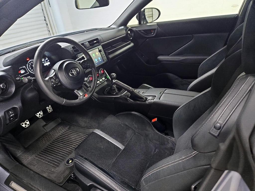 used 2024 Toyota GR86 car, priced at $32,998