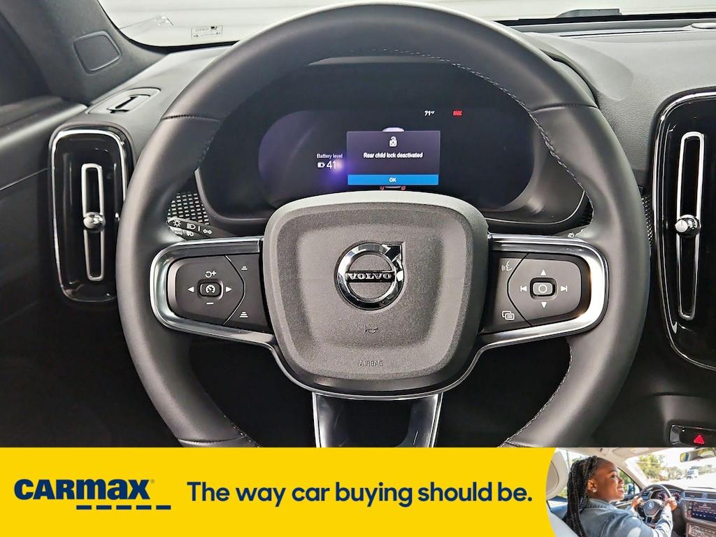 used 2022 Volvo XC40 Recharge Pure Electric car, priced at $31,998