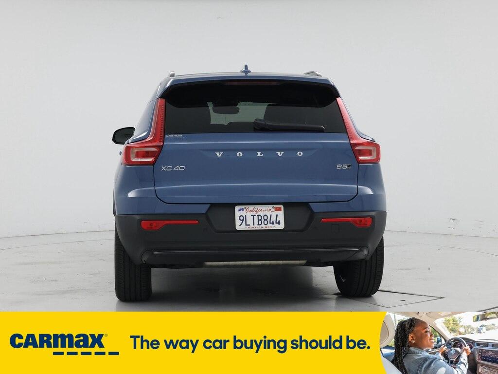 used 2024 Volvo XC40 car, priced at $34,998