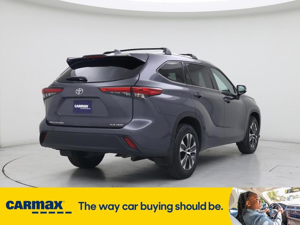 used 2020 Toyota Highlander car, priced at $34,998