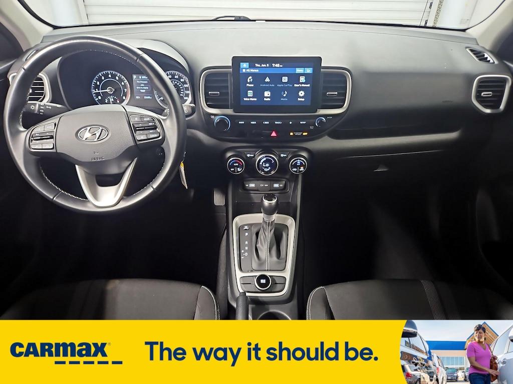 used 2022 Hyundai Venue car, priced at $18,998