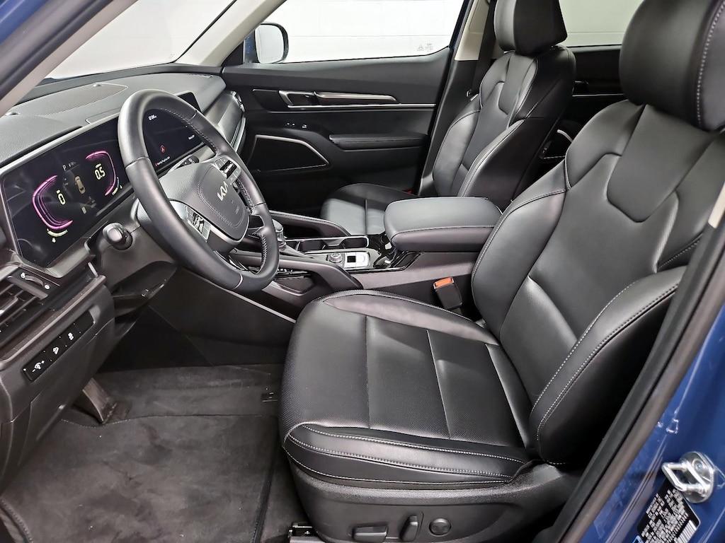 used 2024 Kia Telluride car, priced at $38,998