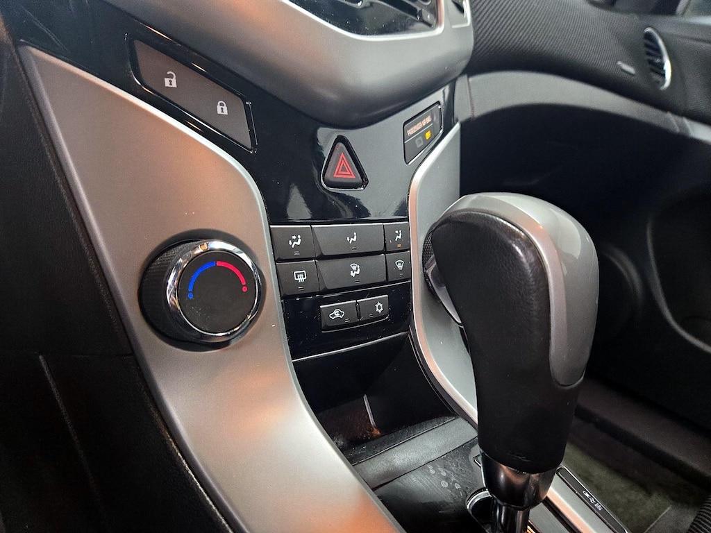 used 2014 Chevrolet Cruze car, priced at $12,998