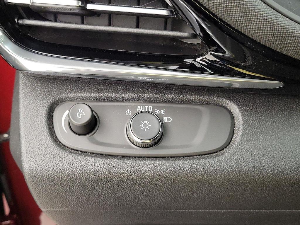 used 2024 Buick Envista car, priced at $28,998