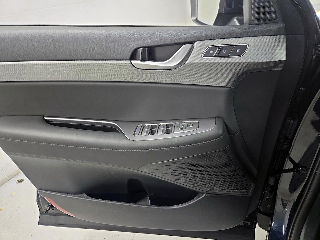 used 2024 Hyundai Palisade car, priced at $40,998