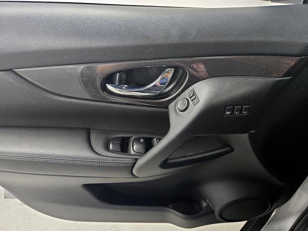 used 2019 Nissan Rogue car, priced at $20,998