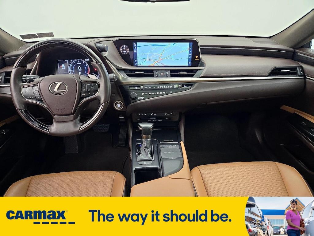 used 2019 Lexus ES 350 car, priced at $27,998