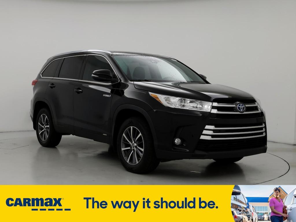 used 2019 Toyota Highlander Hybrid car, priced at $36,998