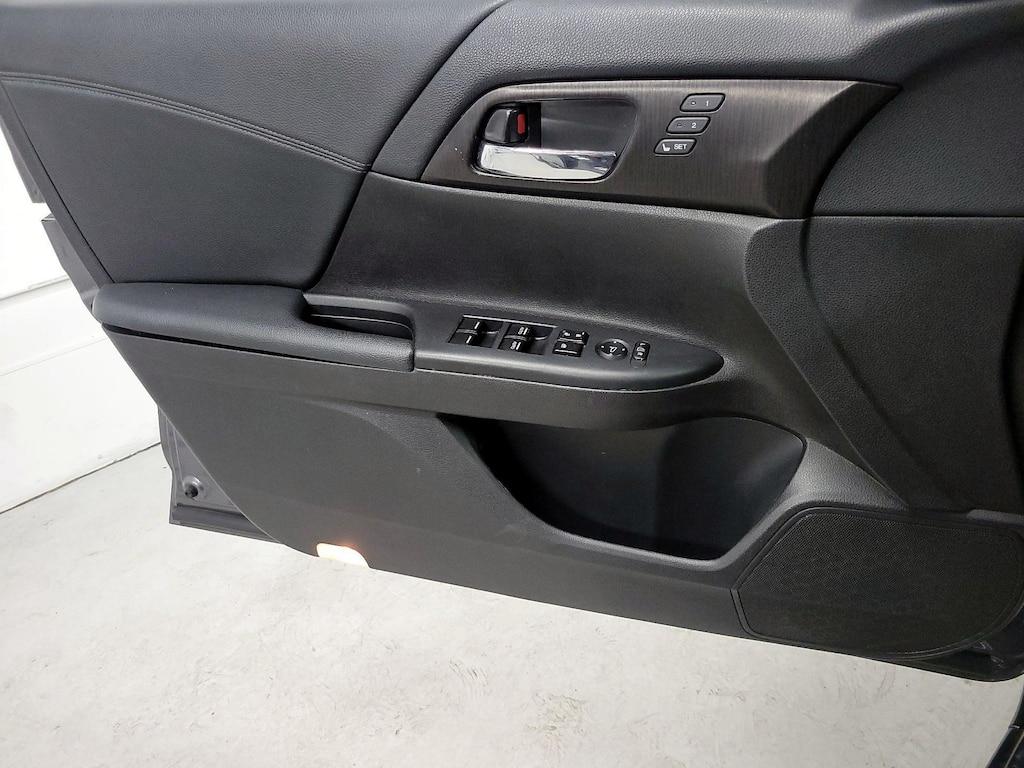 used 2013 Honda Accord car, priced at $13,998