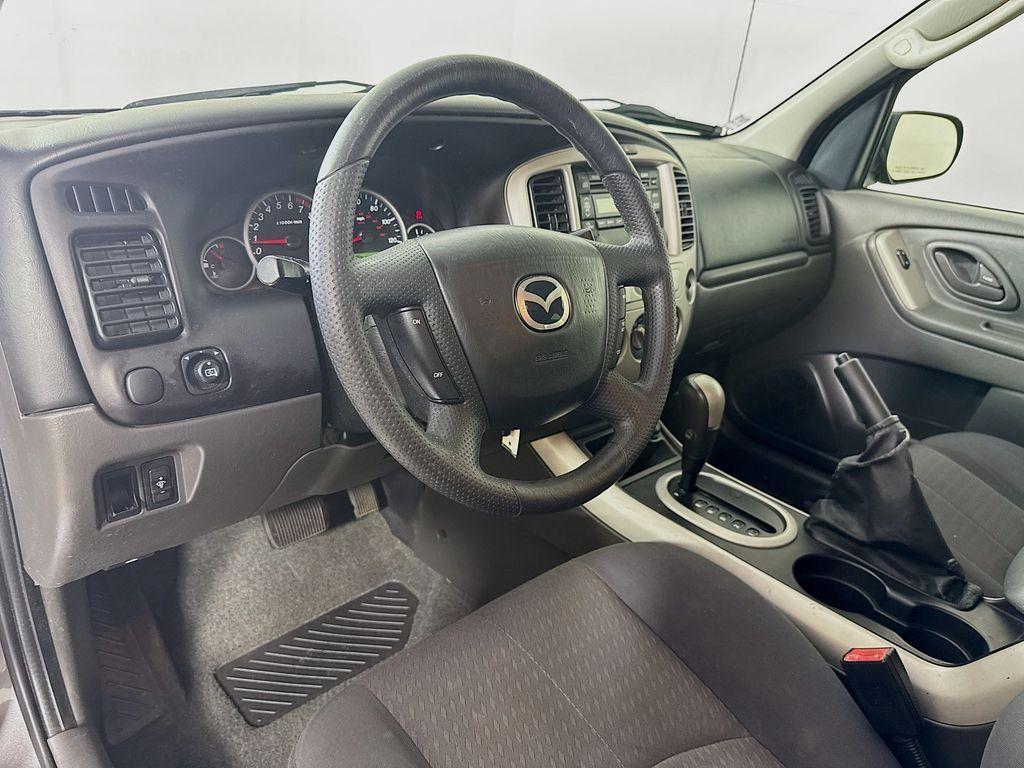 used 2005 Mazda Tribute car, priced at $8,000