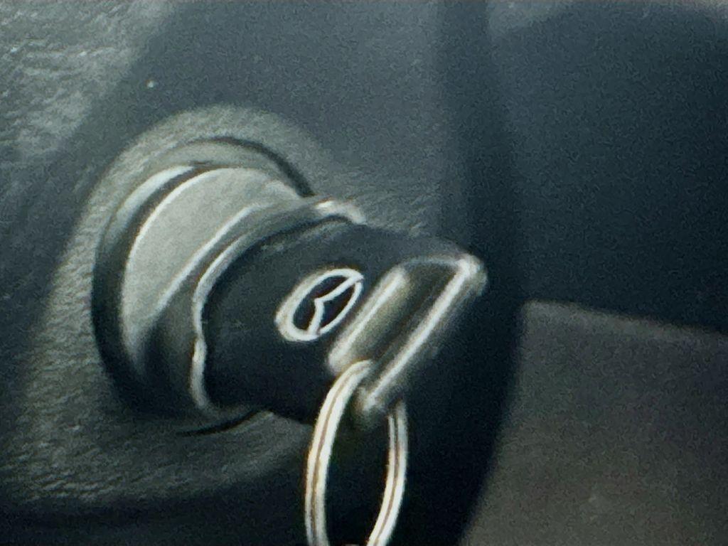 used 2005 Mazda Tribute car, priced at $8,000
