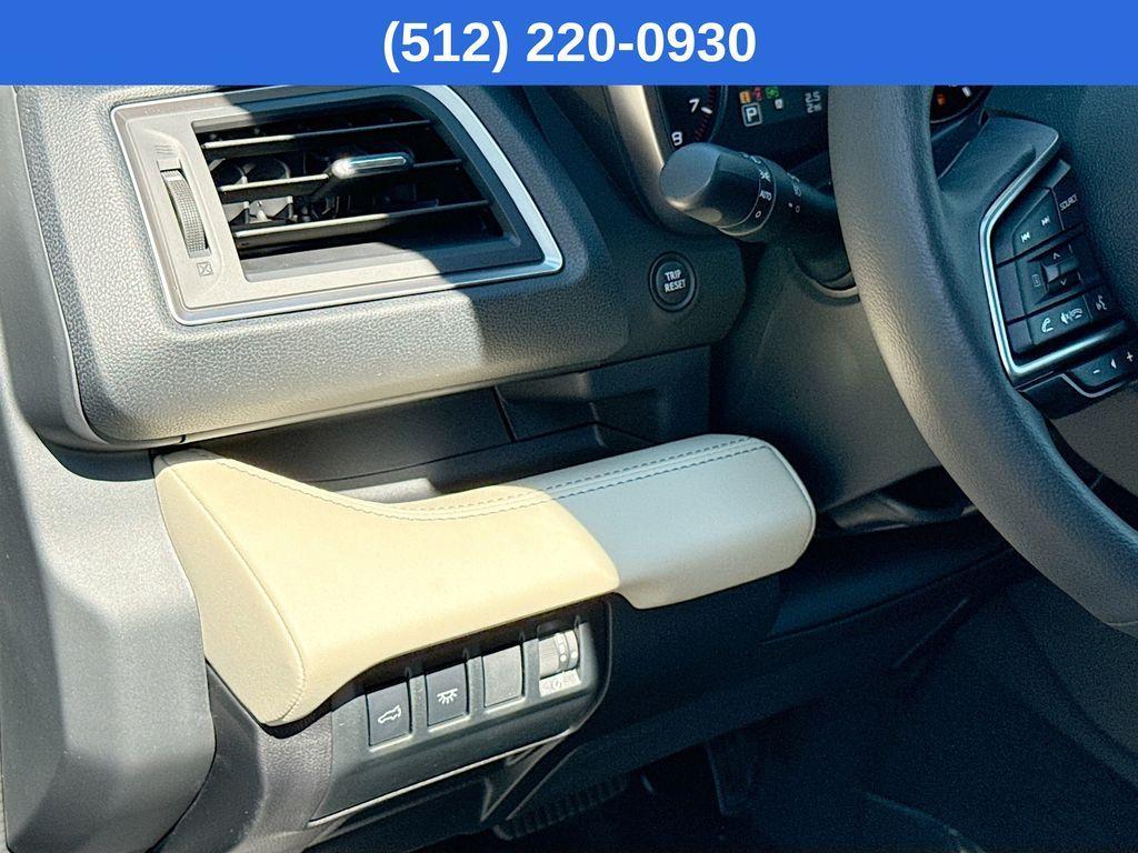 new 2025 Subaru Ascent car, priced at $47,090