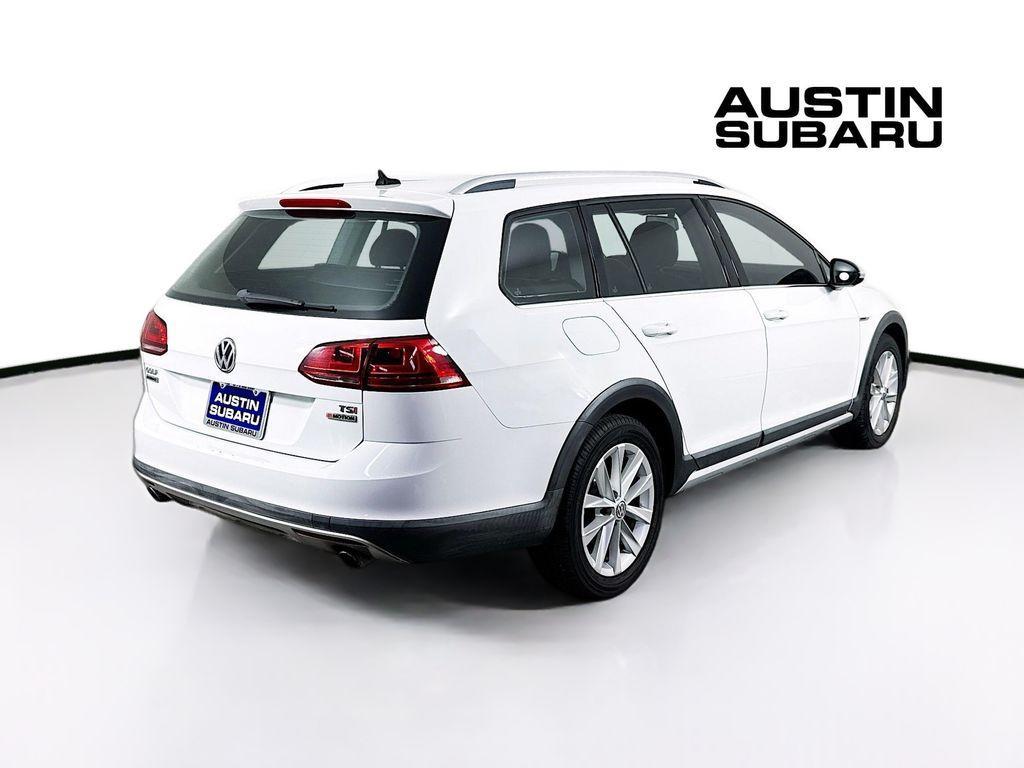 used 2017 Volkswagen Golf Alltrack car, priced at $11,000
