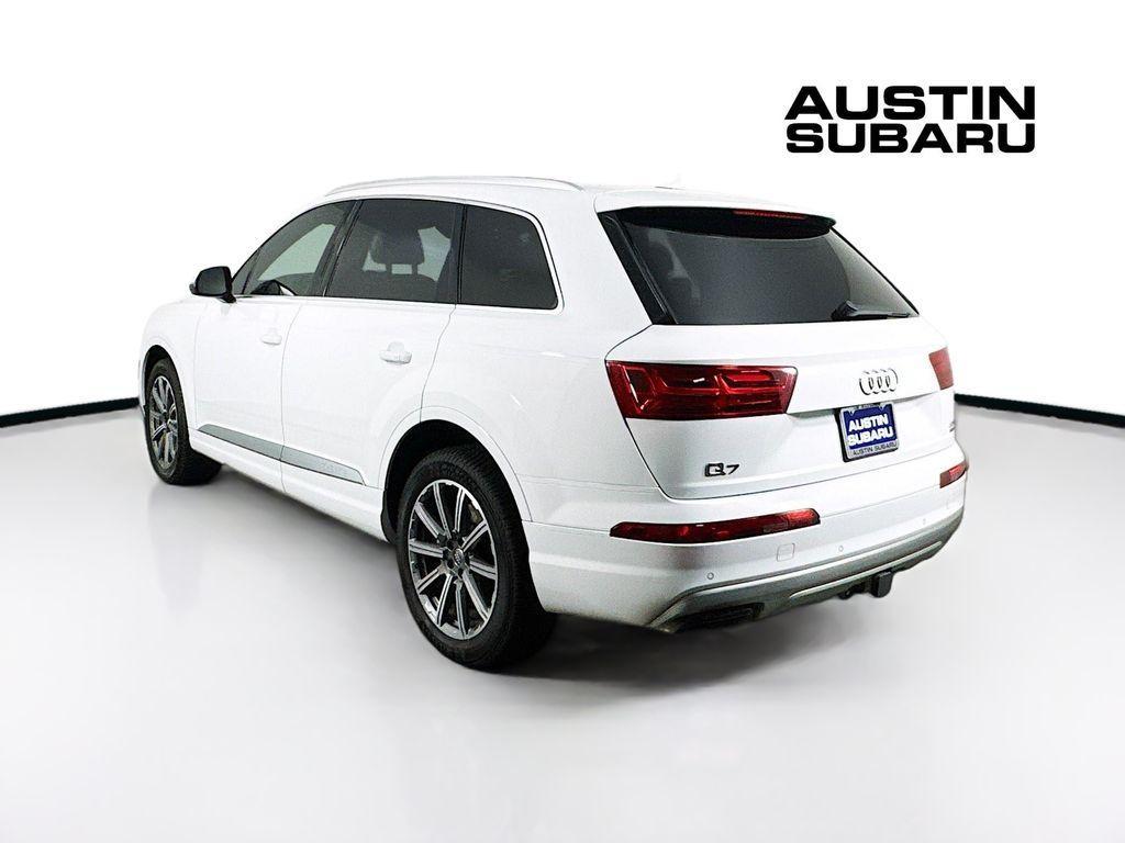 used 2018 Audi Q7 car, priced at $24,000