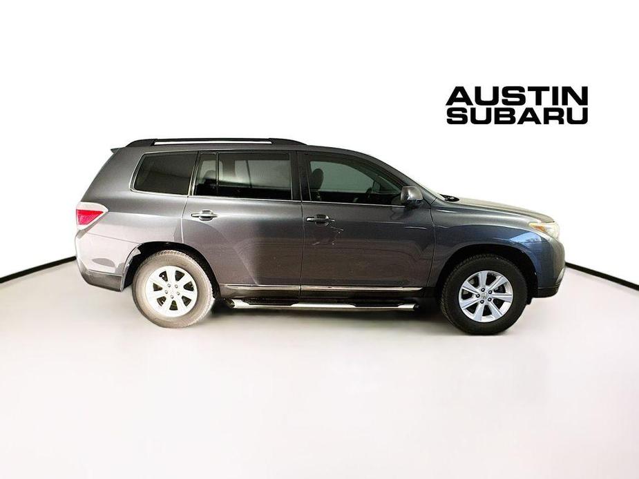 used 2011 Toyota Highlander car, priced at $12,500