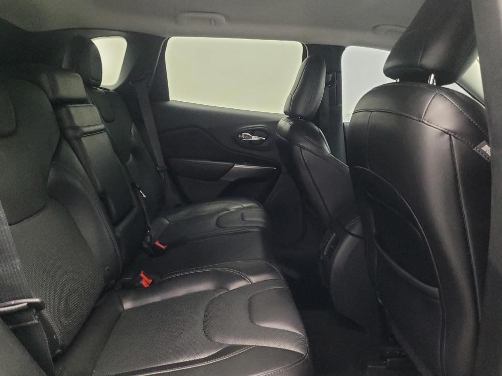 used 2019 Jeep Cherokee car, priced at $16,695