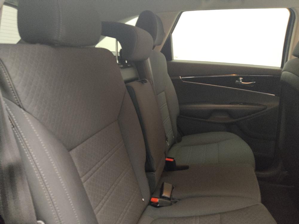 used 2020 Kia Sorento car, priced at $18,795