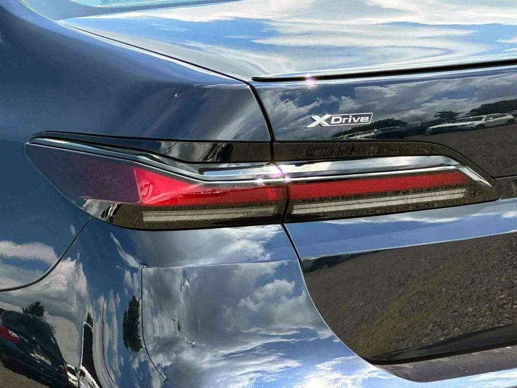 new 2025 BMW 760 car, priced at $133,825