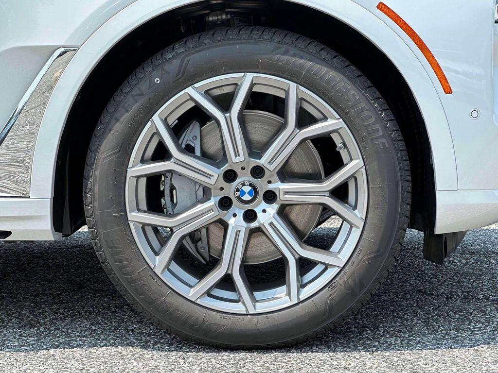 new 2026 BMW X7 car, priced at $94,730