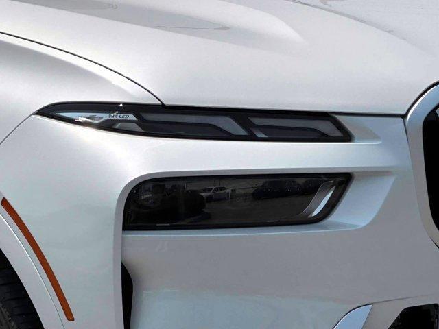 new 2026 BMW X7 car