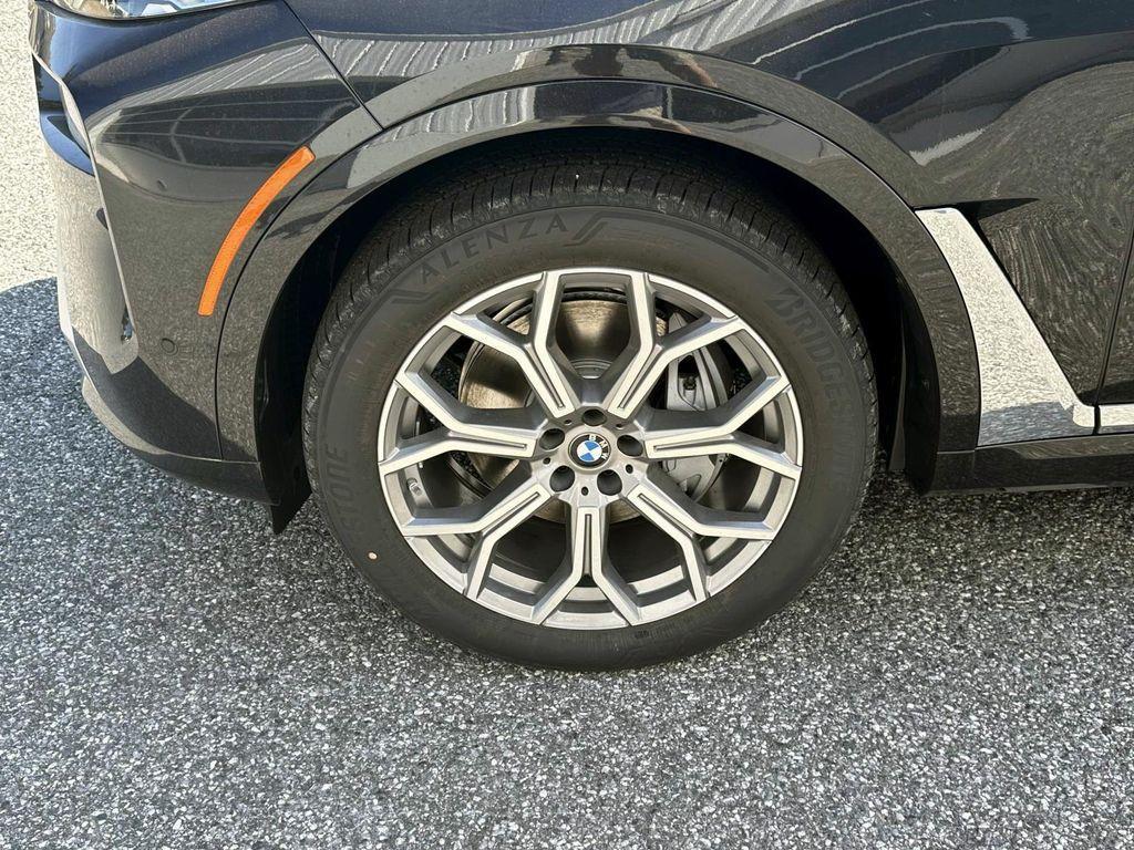 new 2026 BMW X7 car, priced at $94,330