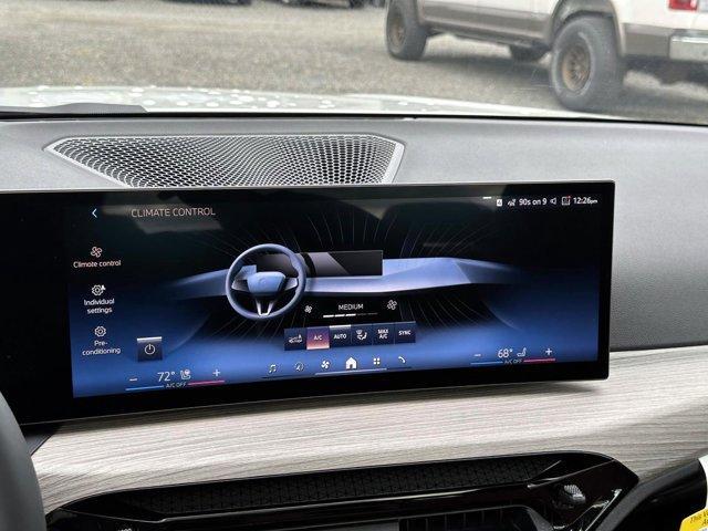 new 2025 BMW 330 car