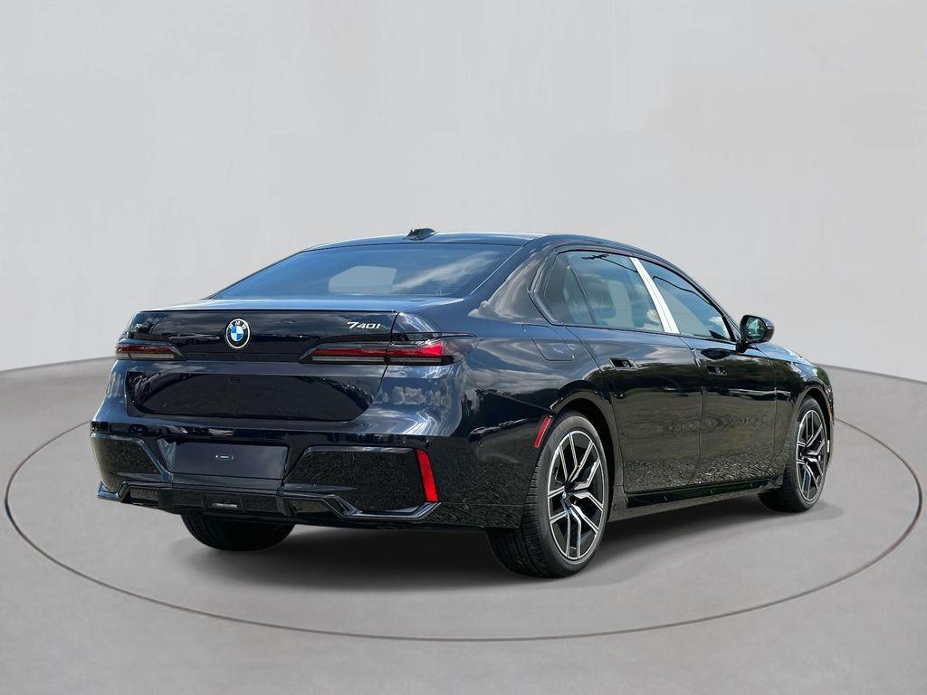 new 2025 BMW 760 car, priced at $133,945
