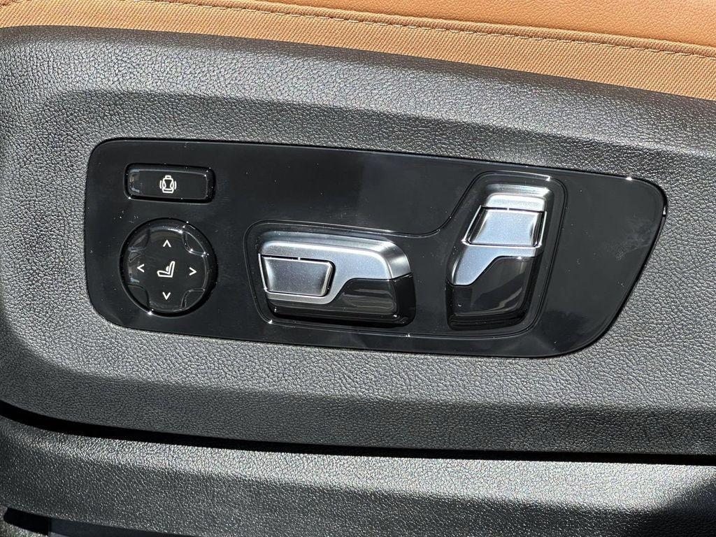 new 2026 BMW X7 car, priced at $95,835
