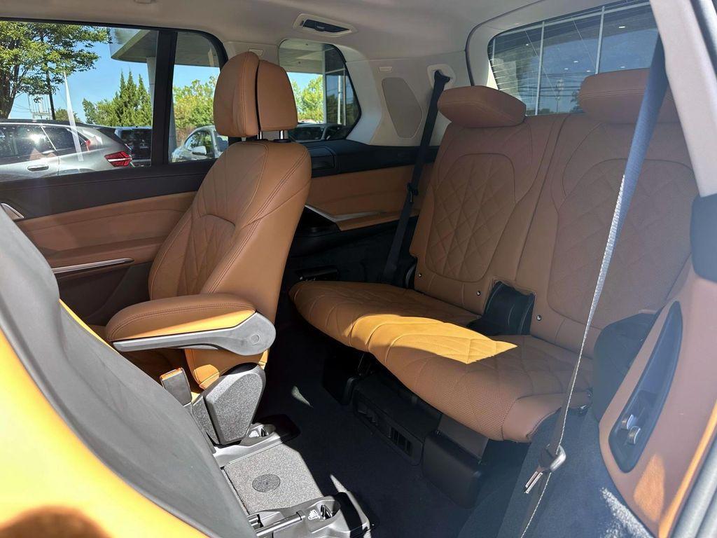 new 2026 BMW X7 car, priced at $95,835