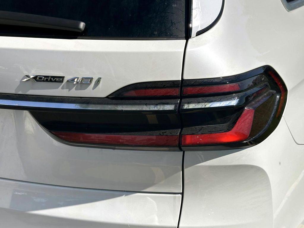 new 2026 BMW X7 car, priced at $95,835