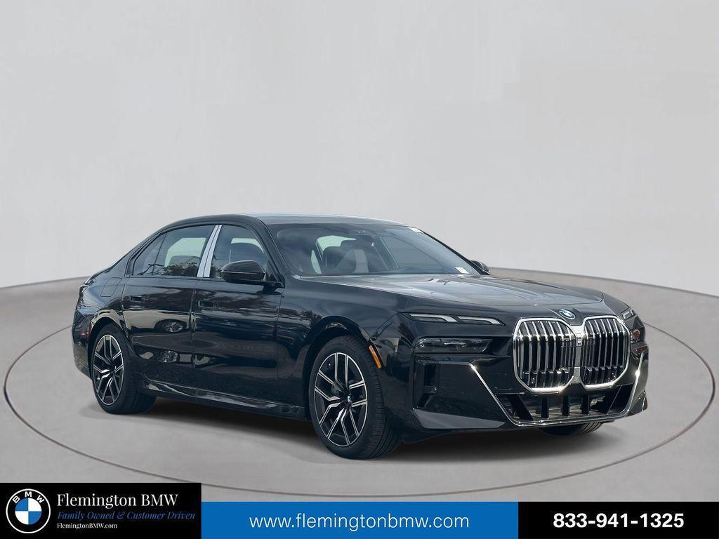 new 2025 BMW 760 car