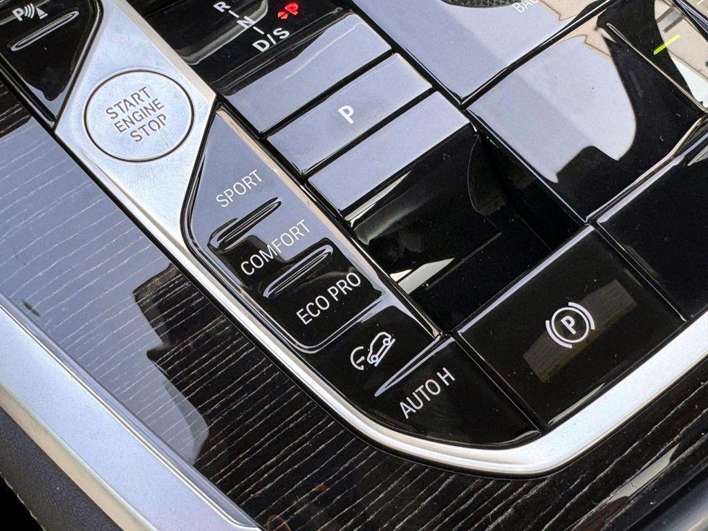 new 2026 BMW X7 car, priced at $97,125