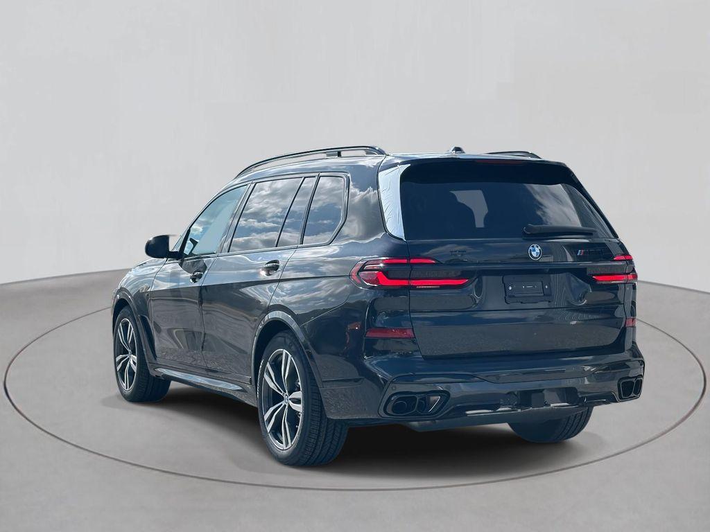new 2026 BMW X7 car, priced at $124,000