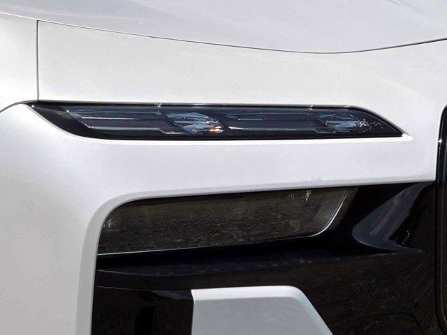 new 2025 BMW 760 car