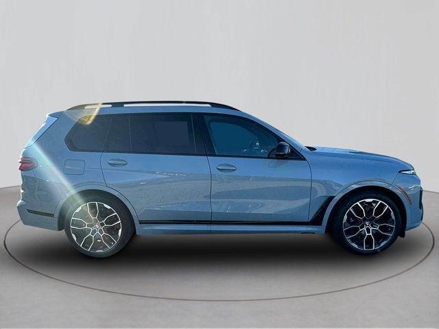 new 2025 BMW X7 car, priced at $116,025