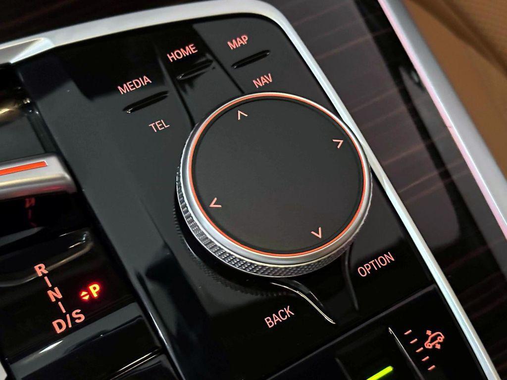 new 2025 BMW X7 car, priced at $95,535