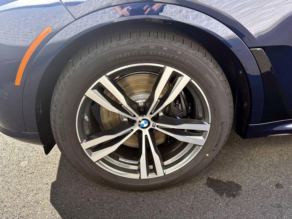 new 2026 BMW X7 car, priced at $98,030