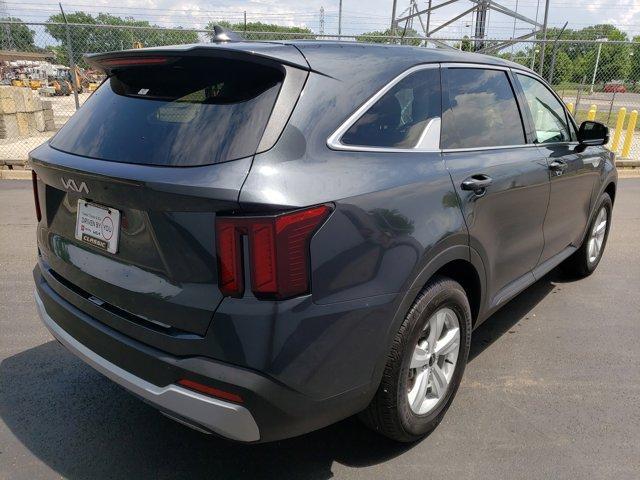 used 2024 Kia Sorento car, priced at $27,491