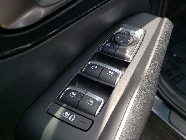 used 2024 Kia Sorento car, priced at $27,491