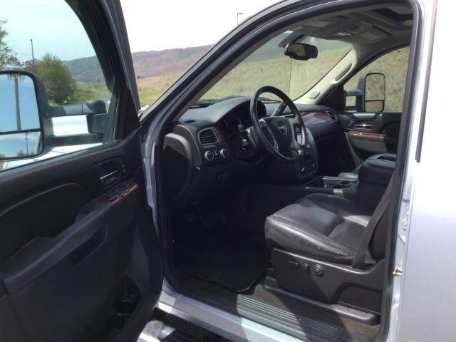used 2014 GMC Sierra 2500 car, priced at $25,995