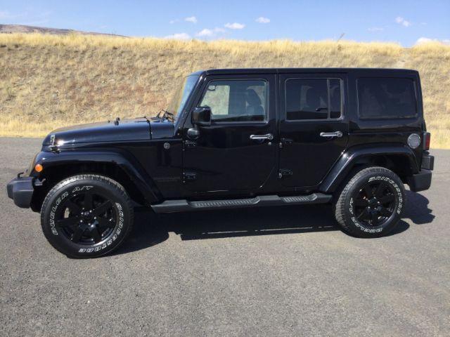 used 2014 Jeep Wrangler Unlimited car, priced at $19,995