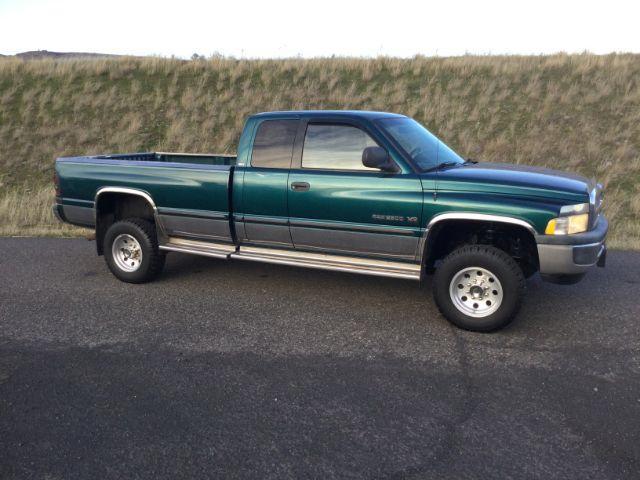 used 1999 Dodge Ram 2500 car, priced at $12,995