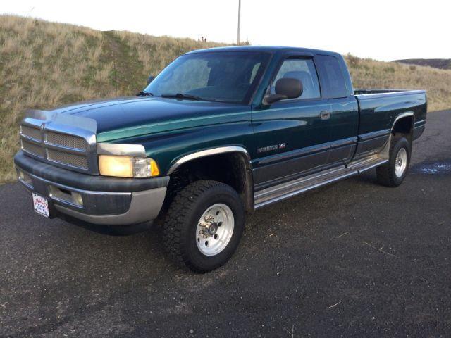 used 1999 Dodge Ram 2500 car, priced at $12,995