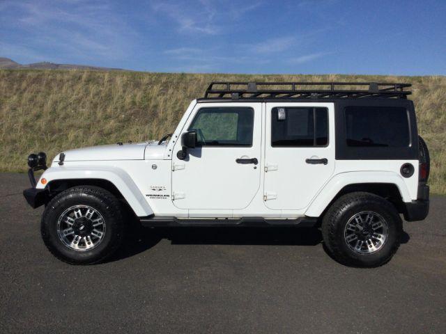 used 2016 Jeep Wrangler Unlimited car, priced at $28,995