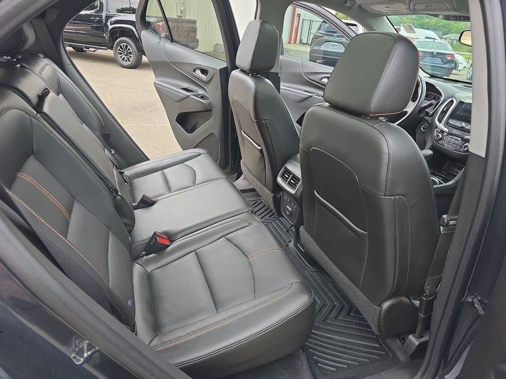 used 2022 Chevrolet Equinox car, priced at $19,380